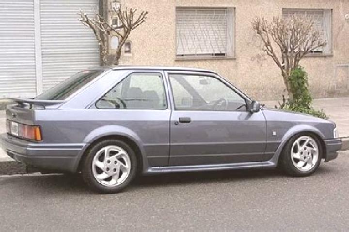 escort Pettneu