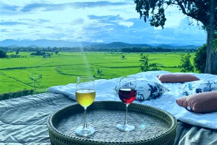 escort Phu Phiang