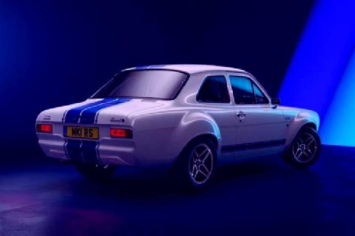 escort Piikkioe