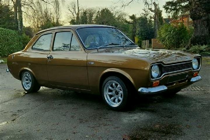 escort Pinchbeck