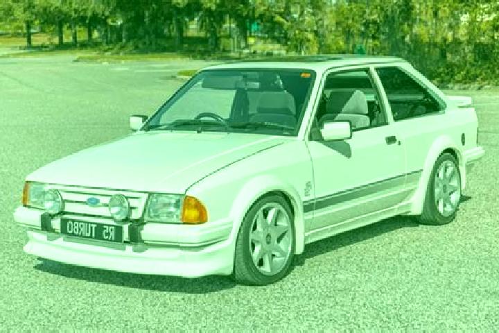 escort Piratini