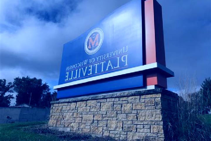 escort Platteville