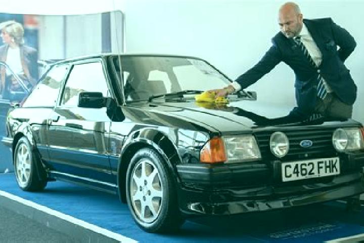 escort Plodovoye
