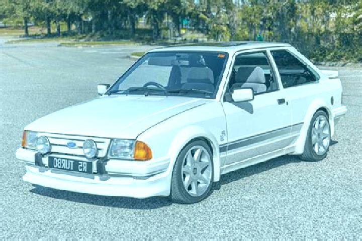 escort Ploscos