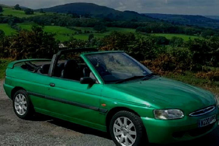 escort Plumpton Green