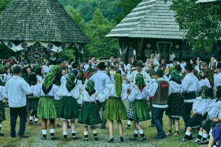 escort Poienile Izei