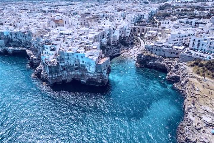 escort Polignano a Mare