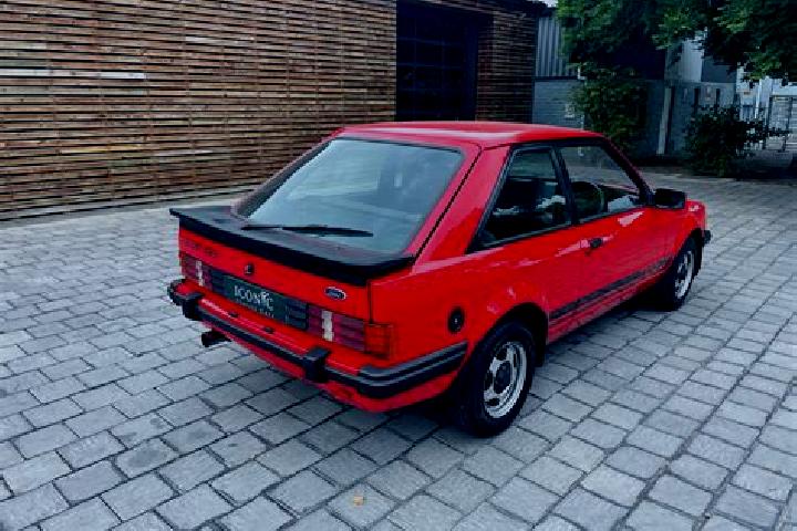 escort Poltsamaa