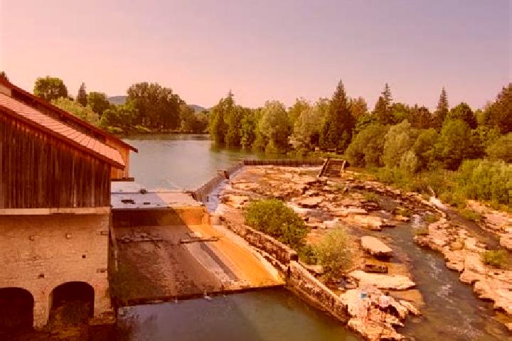 escort Pont-de-Poitte