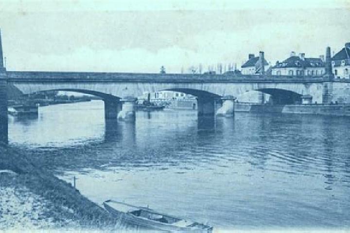 escort Pont-Sainte-Maxence
