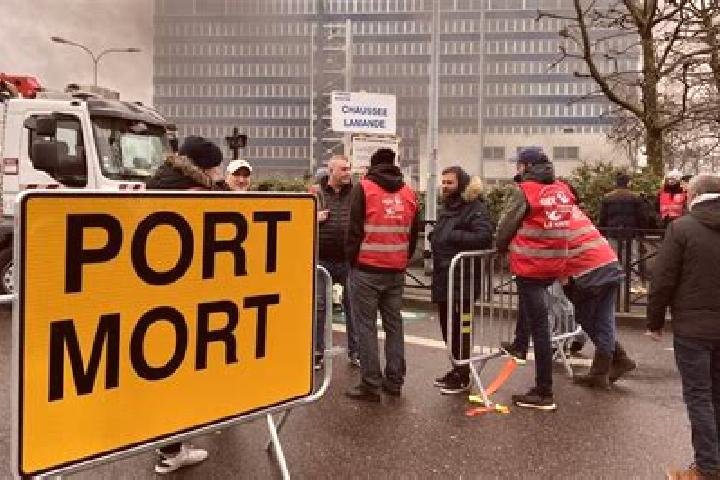 escort Port-Mort