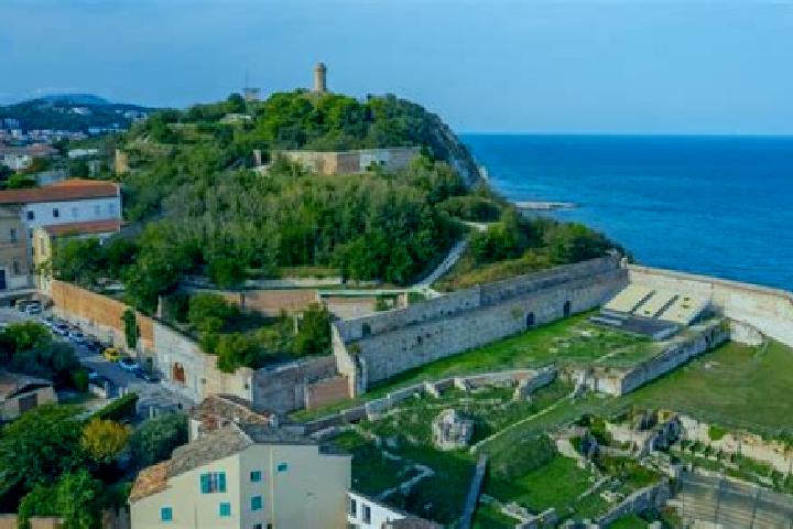 escort Porto Potenza Picena
