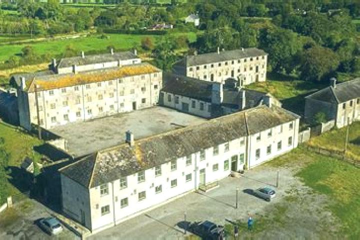 escort Portumna