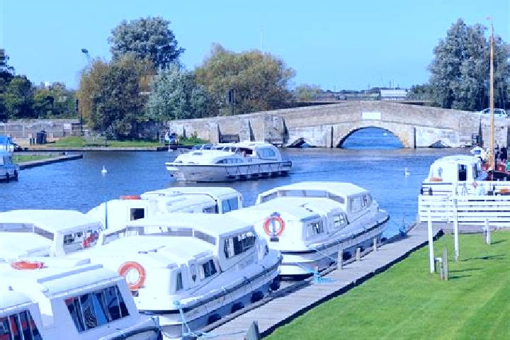 escort Potter Heigham