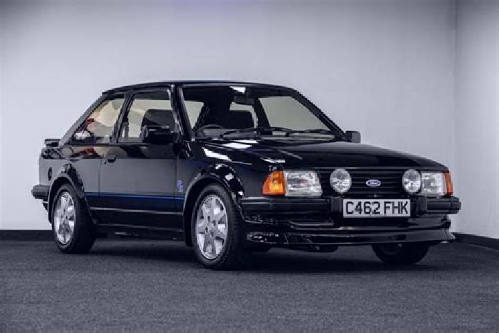 escort Potterspury