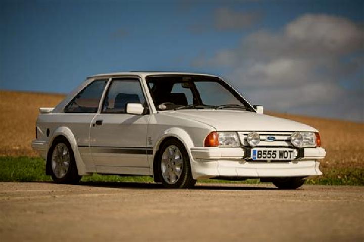 escort Pouant