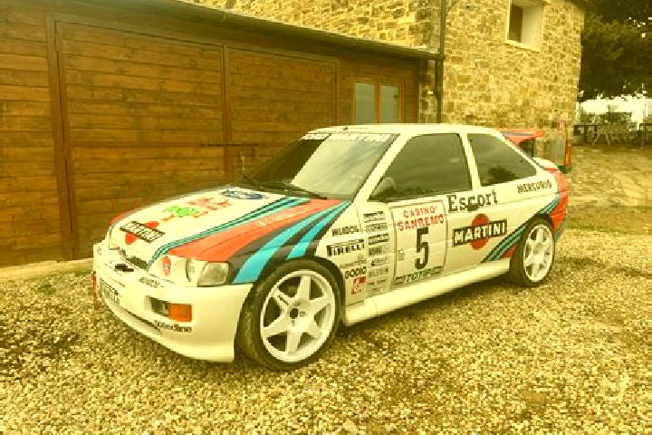 escort Pouce Coupe