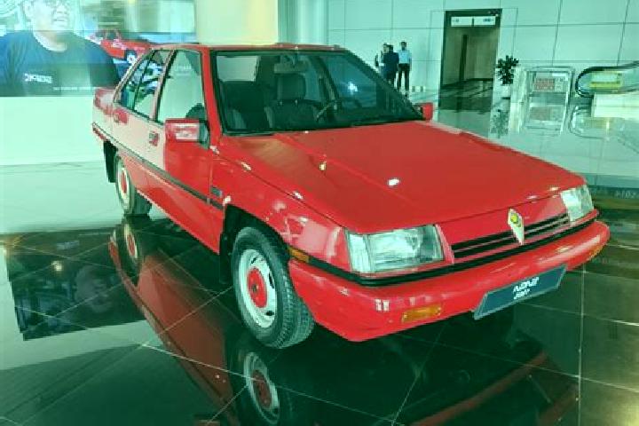 escort Proton City