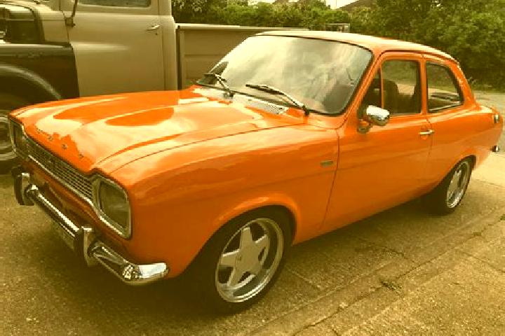 escort Pruneni