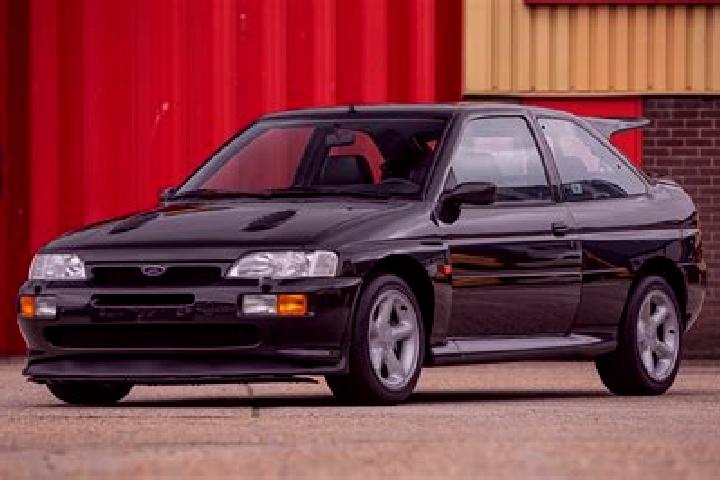 escort Qinlao
