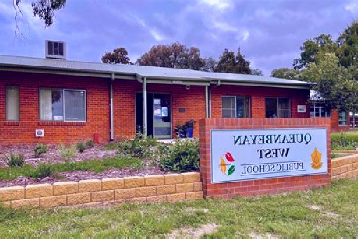 escort Queanbeyan West