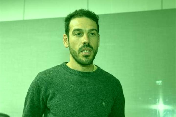 escort Rafael Perazza