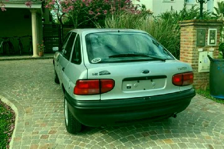 escort Rebaix