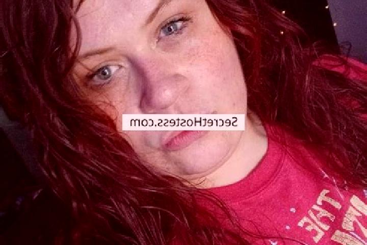 escort Redhead