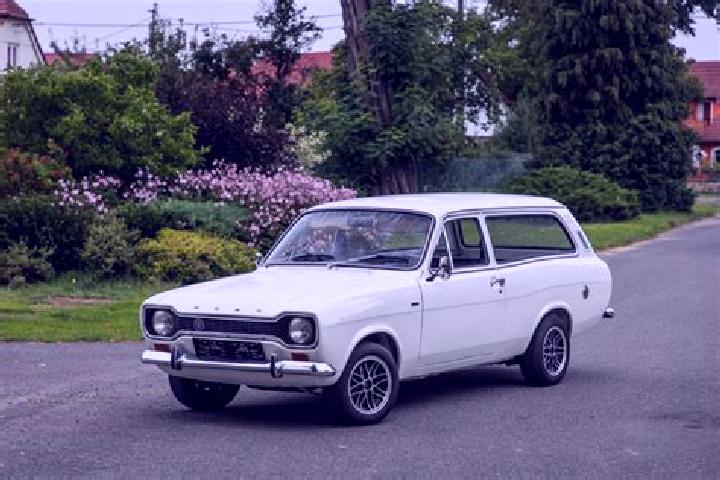 escort Rennertshofen