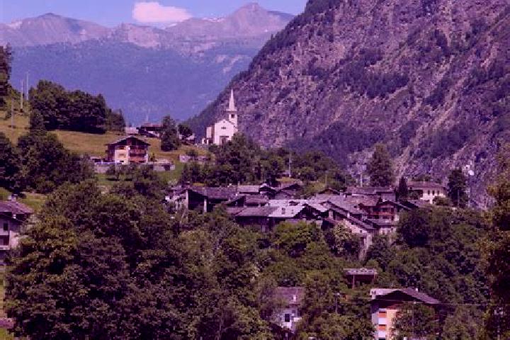 escort Rhemes-Saint-Georges