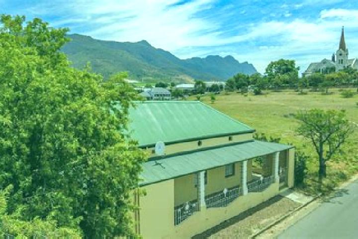 escort Riebeek-Kasteel