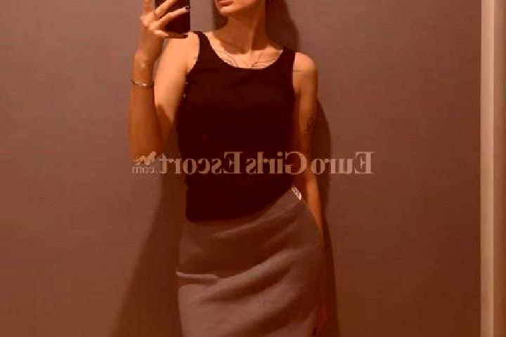 escort Rima