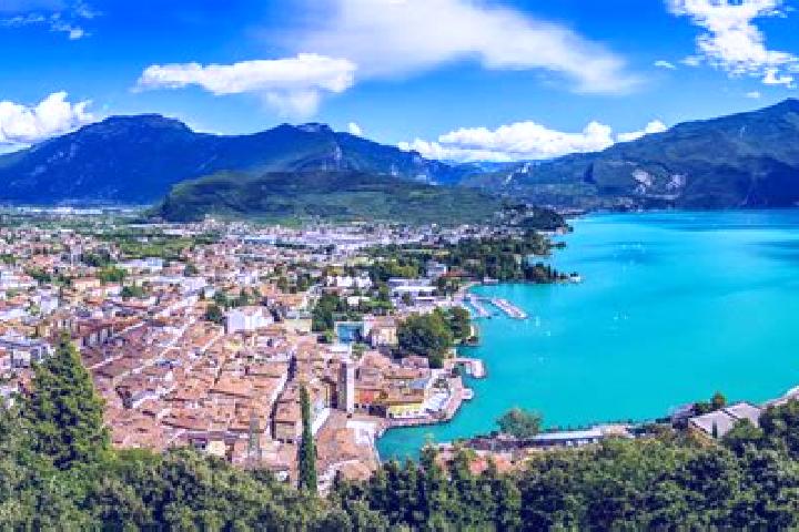 escort Riva del Garda