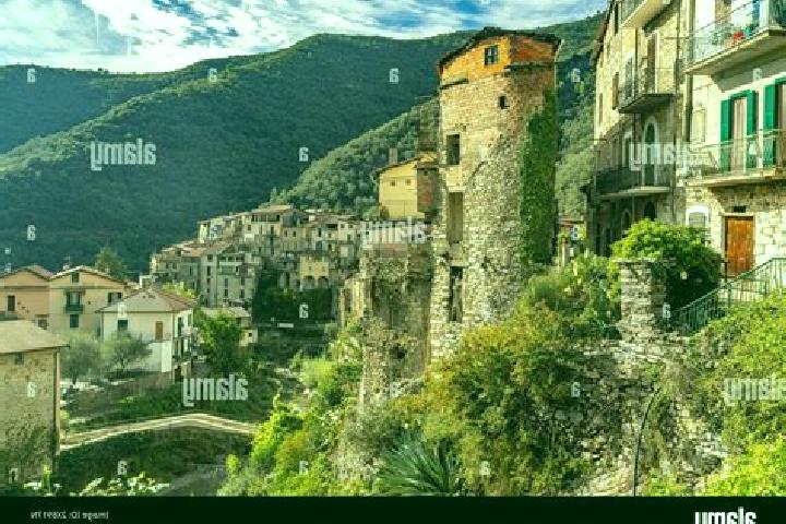 escort Rocchetta Nervina