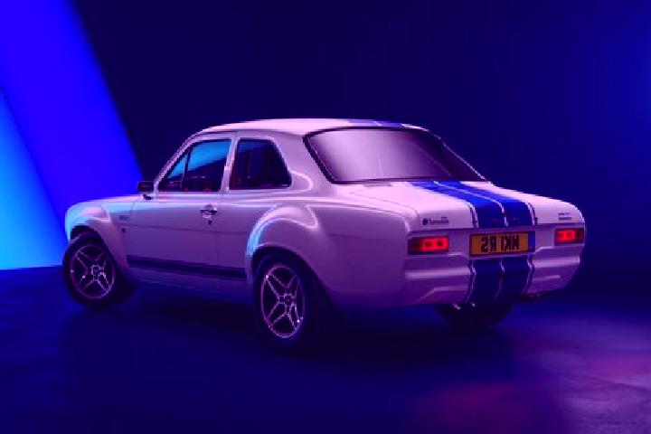 escort Roevershagen