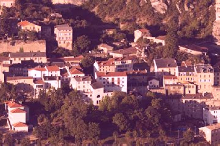 escort Roquefort-sur-Soulzon