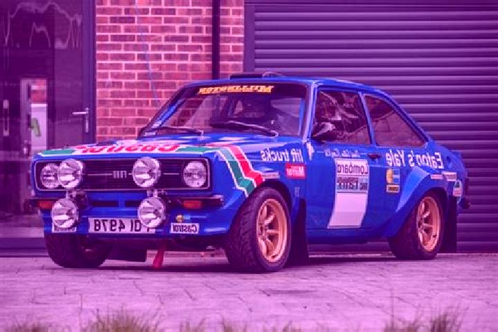 escort Roundwood