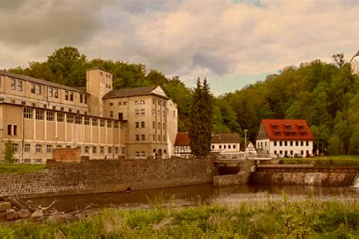 escort Sachsenburg