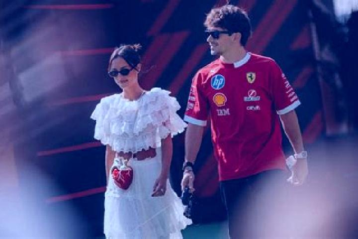 escort Saint Charles