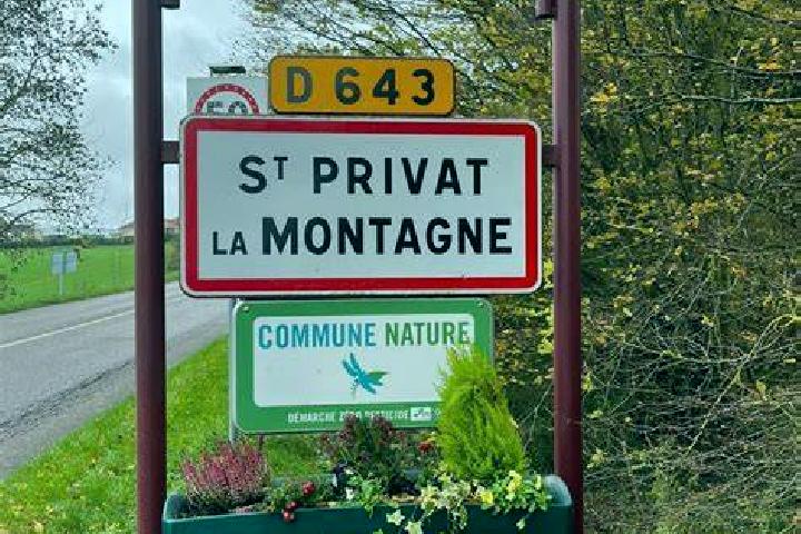 escort Saint-Privat-la-Montagne