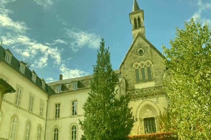 escort Saint-Saulge