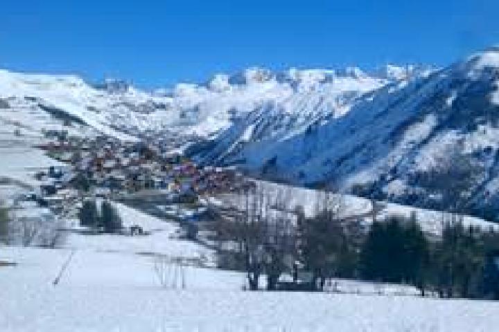 escort Saint-Sorlin-en-Valloire