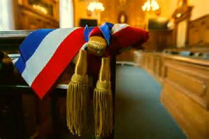 escort Saint-Vaast-en-Chaussee