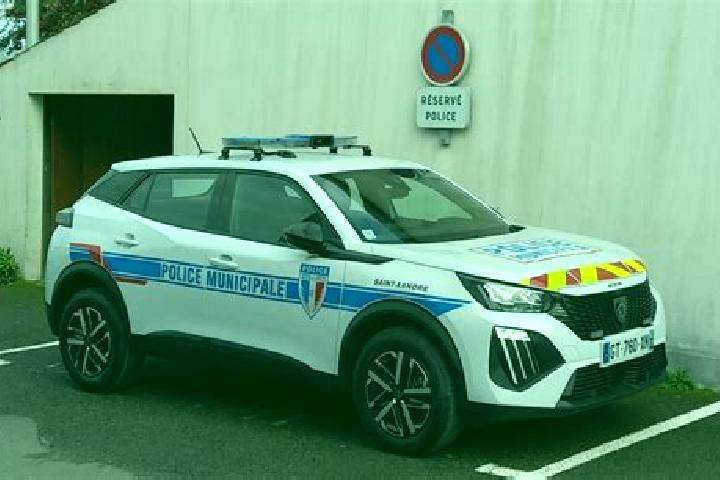 escort Saint-Xandre