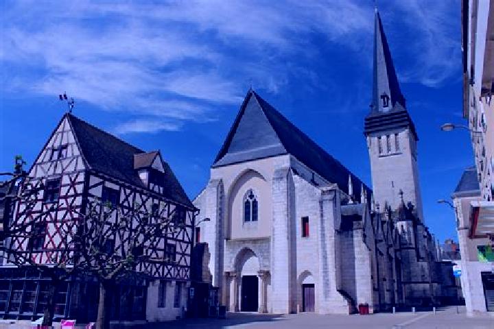 escort Sainte-Lizaigne