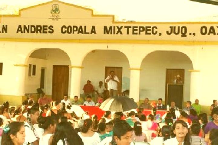 escort San Andres Copala