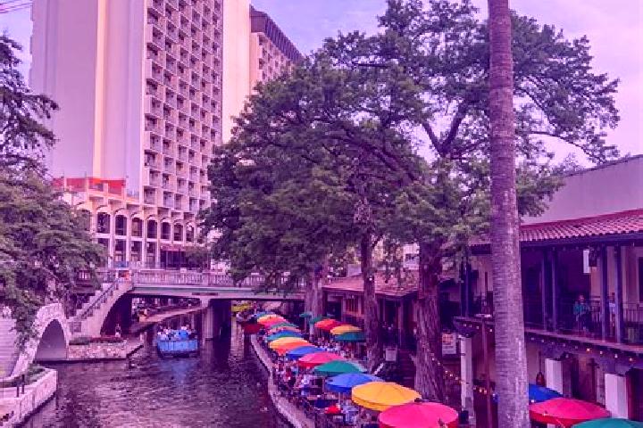 escort San Antonio Bawitz