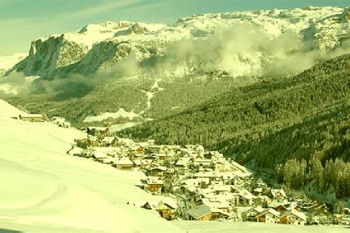 escort San Cassiano