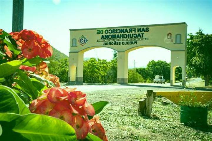 escort San Francisco de Tacuichamona