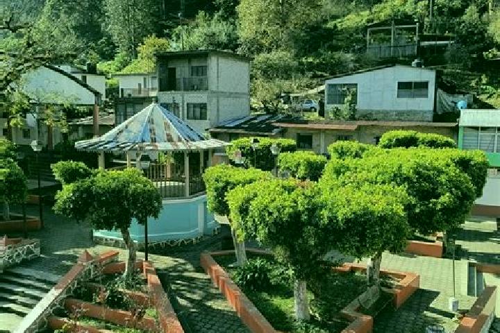 escort San Francisco Huehuetlan